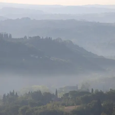 Lovely 2 Bedroom In Historic Center Apartment San Gimignano