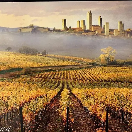 Lovely 2 Bedroom In Historic Center San Gimignano