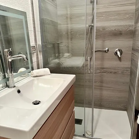 Lovely 2 Bedroom In Historic Center Apartment *