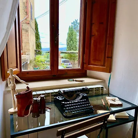 Lovely 2 Bedroom In Historic Center * San Gimignano