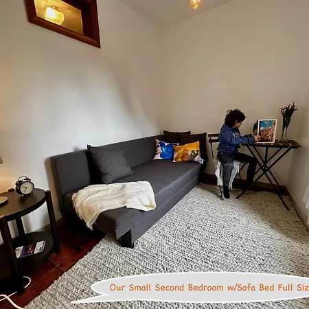 Lovely 2 Bedroom In Historic Center Apartment *